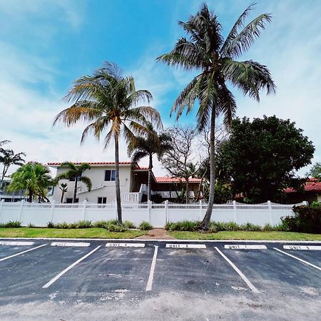 The Leeward Apartments By Lowkl フォート・ローダーデール エクステリア 写真
